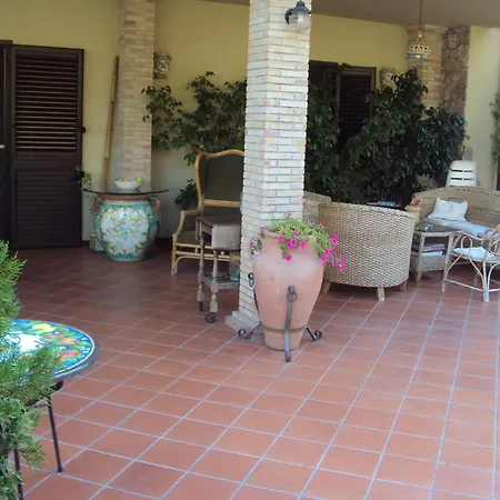 Bed and Breakfast La Spada Ταορμίνα